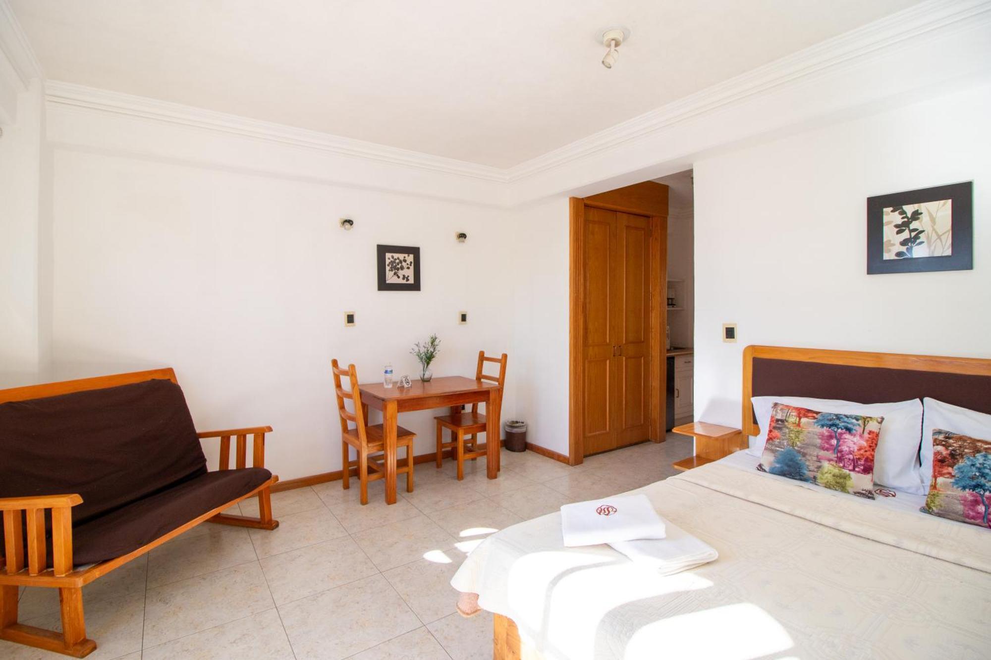 Suite Sevilla Puebla de Zaragoza Esterno foto